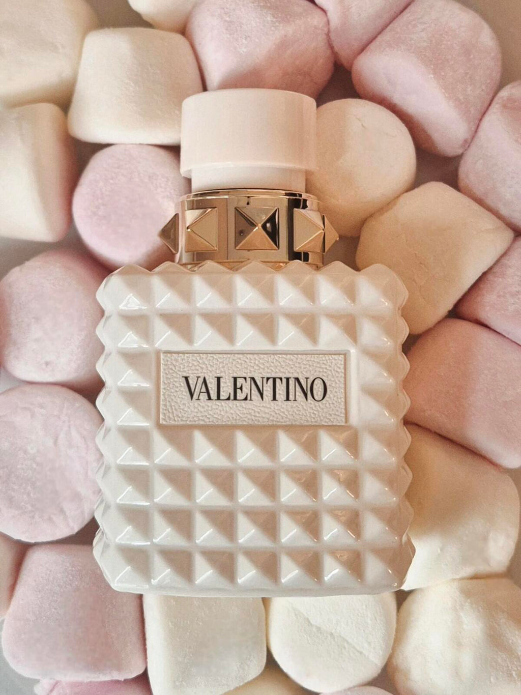 Valentino Donna Born in Roma Ivory Eau de Parfum 3.4 fl oz – Luxury Women’s Perfume | 70% OFF | Free USA Shipping